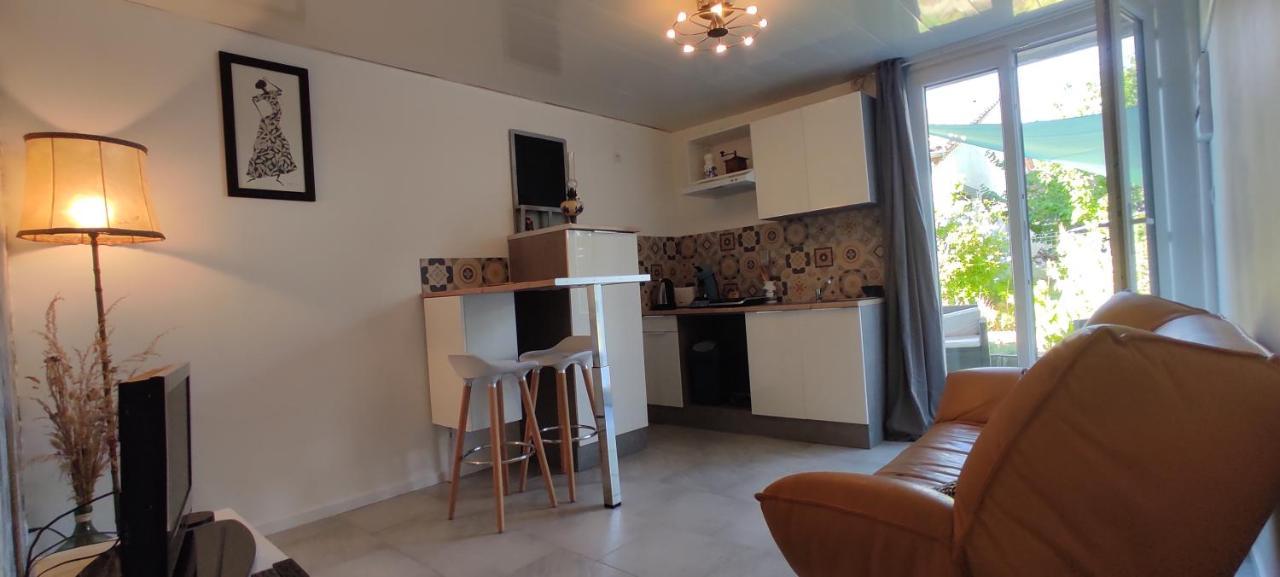Bel appartement cosy indépendant, jolie terrasse Montpellier Esterno foto